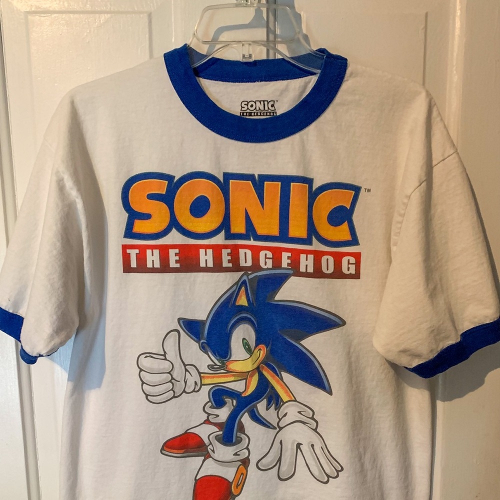 Sonic the hedgehog men’s t shirt